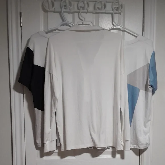 Color Block Short Sleeve Tee - Picture 7 of 7